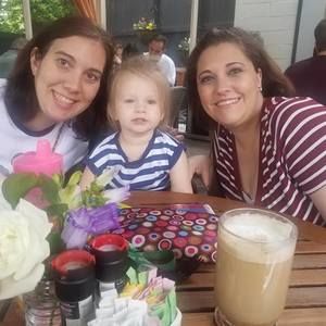 Meet your Posher, Alexis